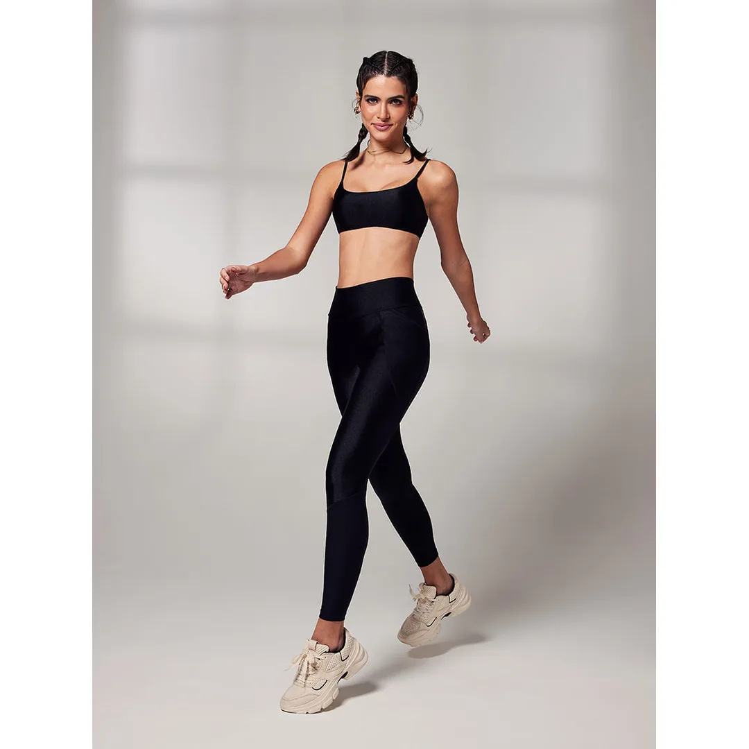 Foto padrão da legging no catálogo da Hope